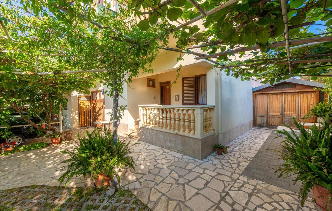 Stunning Apartment In Zadar With Wifi エクステリア 写真