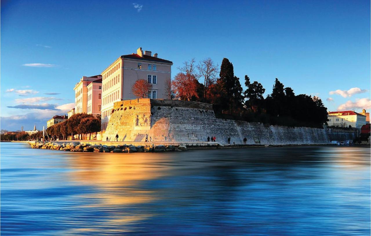 Stunning Apartment In Zadar With Wifi エクステリア 写真