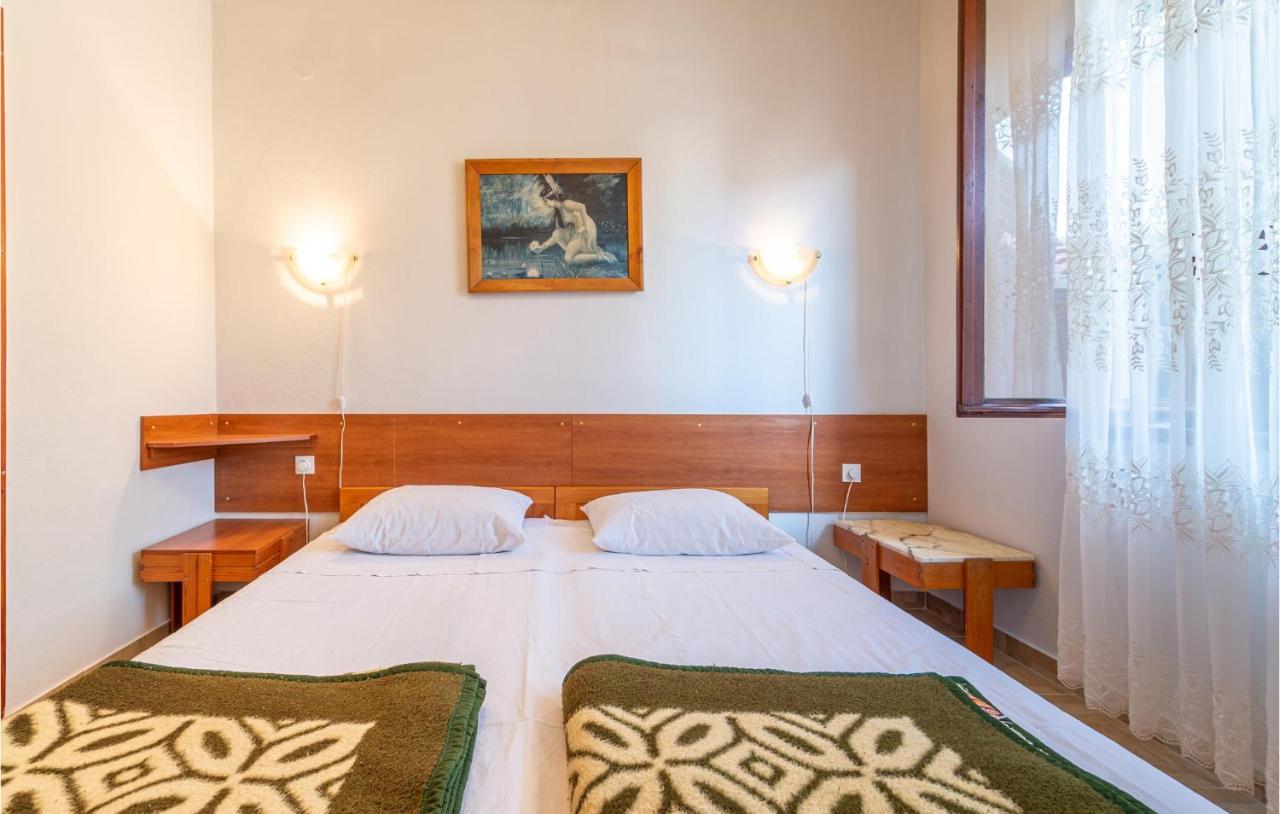 Stunning Apartment In Zadar With Wifi エクステリア 写真